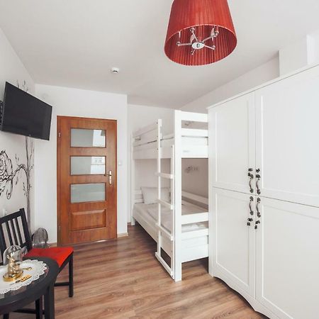 Ginger Aparthostel Krasków Εξωτερικό φωτογραφία