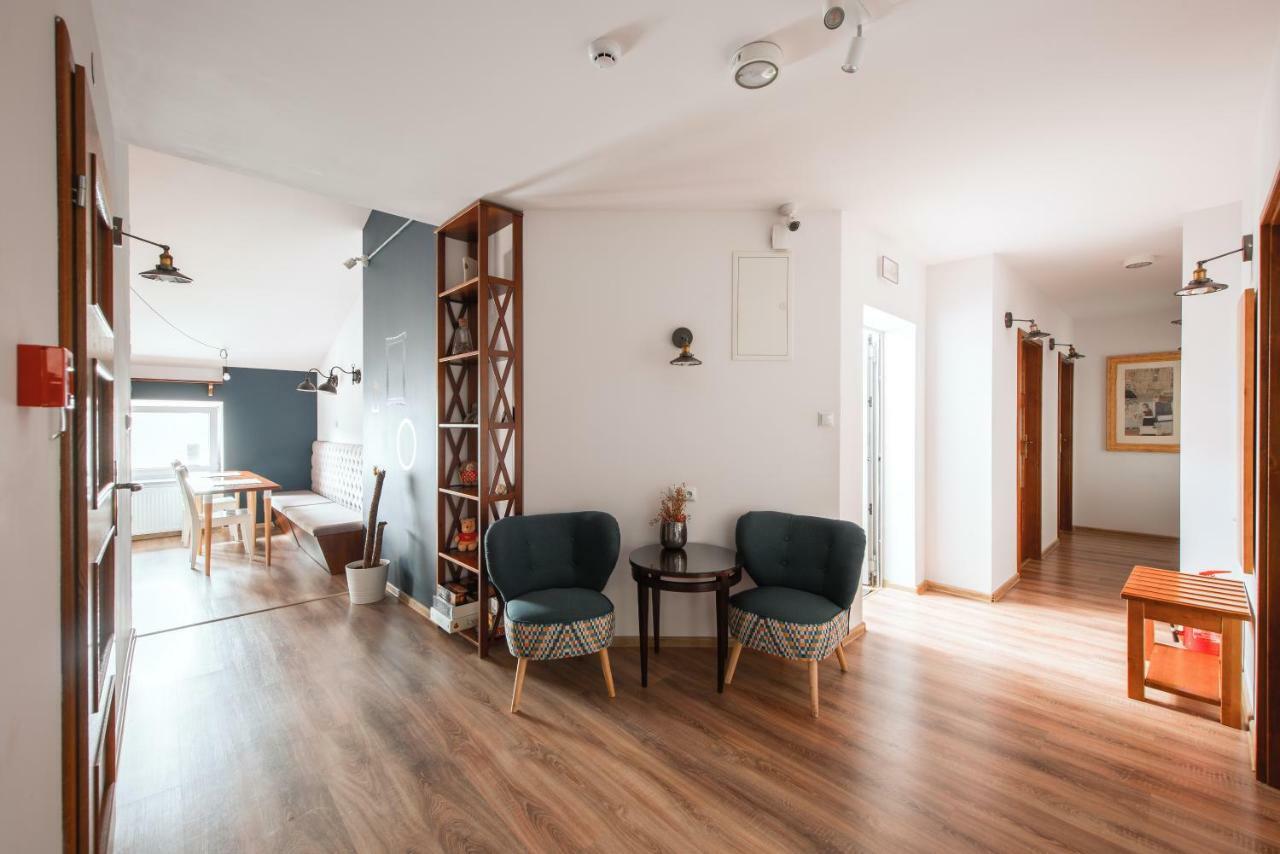 Ginger Aparthostel Krasków Εξωτερικό φωτογραφία